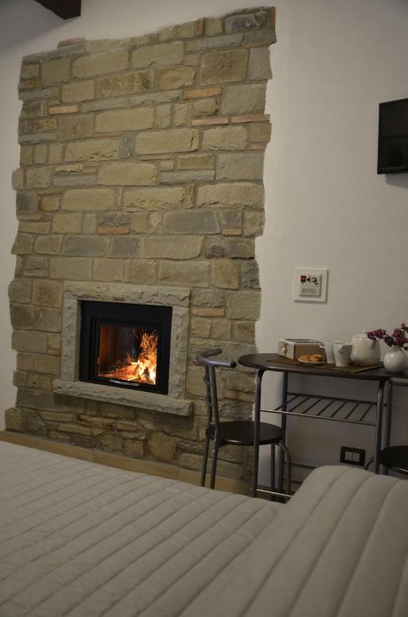 B&B La Casa Sulla Roccia Pietrapertosa Esterno foto