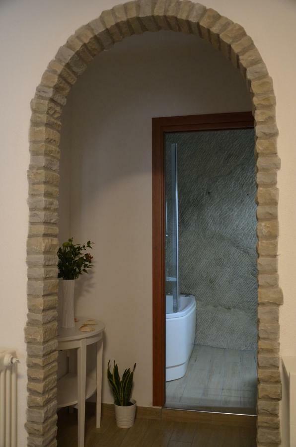 B&B La Casa Sulla Roccia Pietrapertosa Esterno foto